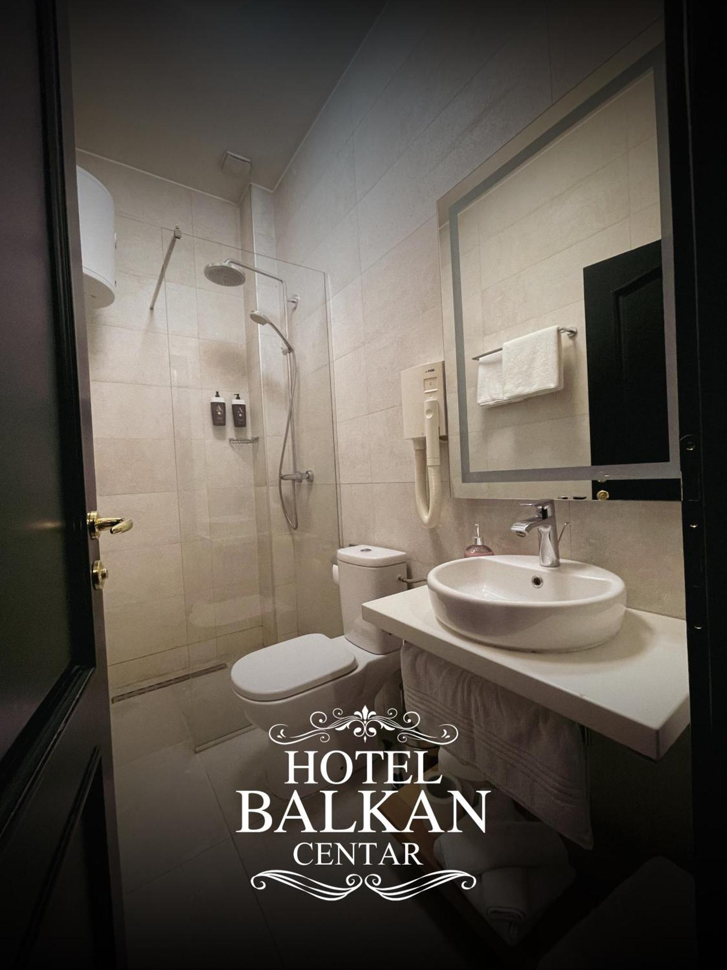 Hotel Balkan Centar บิเยลยินา ภายนอก รูปภาพ
