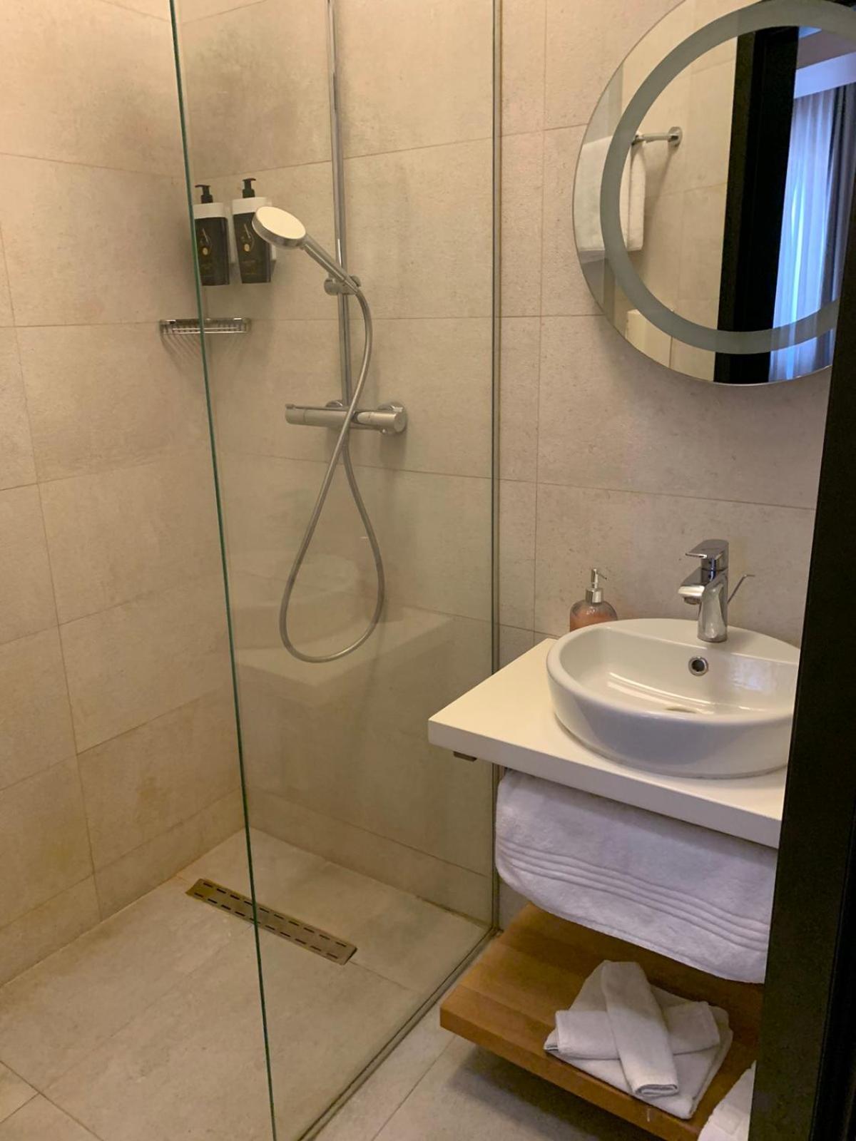 Hotel Balkan Centar บิเยลยินา ภายนอก รูปภาพ